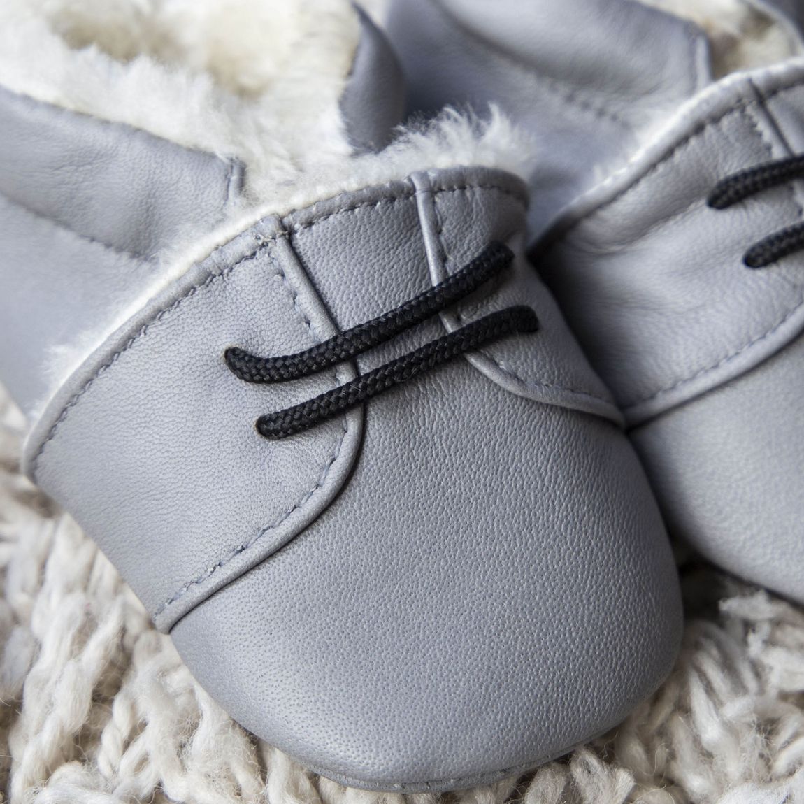 Lambskin Baby Shoes – gray